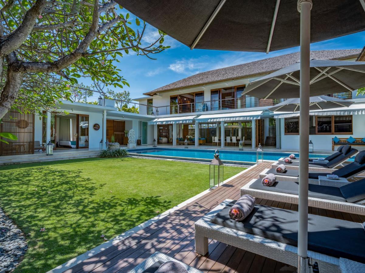 Villa Cendrawasih Seminyak Exterior foto